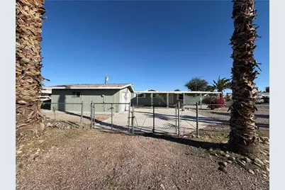 1001 Holly Street, Bullhead City, AZ 86442 - Photo 4