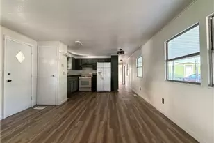 1001 Holly St, Bullhead City, AZ 86442 - Photo 8