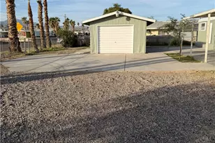 1001 Holly St, Bullhead City, AZ 86442 - Photo 26
