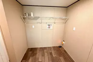 5614 W Newgard Dr, Golden Valley, AZ 86413 - Photo 28