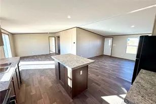 5614 W Newgard Dr, Golden Valley, AZ 86413 - Photo 14