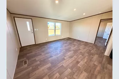 5614 W Newgard Dr., Golden Valley, AZ 86413 - Photo 8