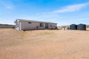 8248 N Teddy Roosevelt Rd, Golden Valley, AZ 86413 - Photo 6