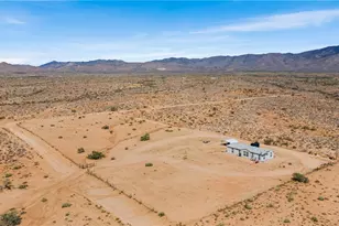 8248 N Teddy Roosevelt Rd, Golden Valley, AZ 86413 - Photo 32