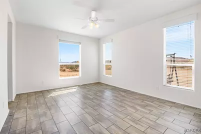 8248 N Teddy Roosevelt Road, Golden Valley, AZ 86413 - Photo 18