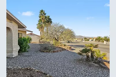 569 N Acoma Boulevard, Lake Havasu, AZ 86403 - Photo 10