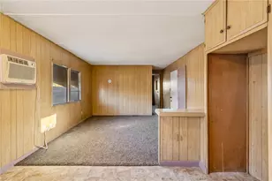 587 Harbor Dr, Bullhead City, AZ 86442 - Photo 22