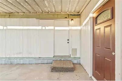 587 Harbor Drive, Bullhead City, AZ 86442 - Photo 4