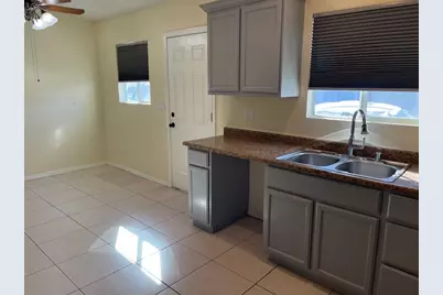 365 Meander Drive, Bullhead City, AZ 86442 - Photo 6