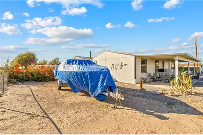 4455 S Calle Del Media, Fort Mohave, AZ 86426 - Photo 8