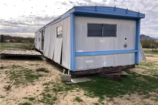 6112 W Gladys Dr, Golden Valley, AZ 86413 - Photo 12