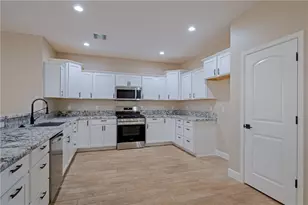 2199 E Brittany Ln, Fort Mohave, AZ 86426 - Photo 10