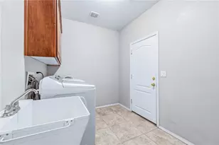 2919 Desert Trail Dr, Bullhead City, AZ 86429 - Photo 46