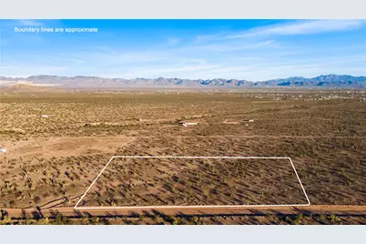 5149 N Dilkon Road, Golden Valley, AZ 86413 - Photo 1