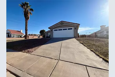 1660 Kyle Avenue, Bullhead City, AZ 86442 - Photo 2