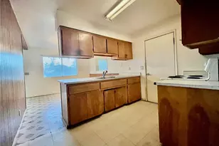 2237 Club Ave, Kingman, AZ 86401 - Photo 6