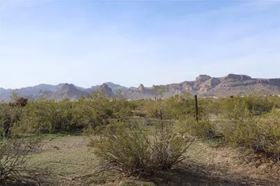 1598 S Escuela Road, Golden Valley, AZ 86413 - Photo 38