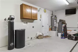 1633 E Segovia Way, Fort Mohave, AZ 86426 - Photo 30