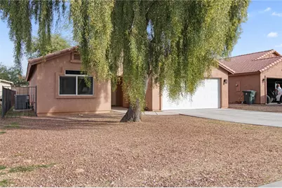 1633 E Segovia Way, Fort Mohave, AZ 86426 - Photo 40