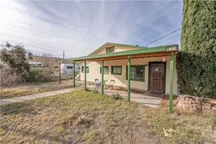 211 Taylor St, Kingman, AZ 86401 - Photo 2