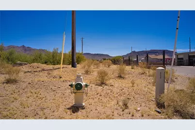 4143 Highway 68, Golden Valley, AZ 86413 - Photo 14