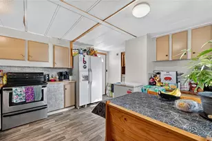 582 S Hunt Rd, Golden Valley, AZ 86413 - Photo 16