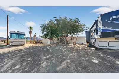 582 S Hunt Road, Golden Valley, AZ 86413 - Photo 10