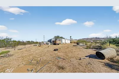 582 S Hunt Road, Golden Valley, AZ 86413 - Photo 14