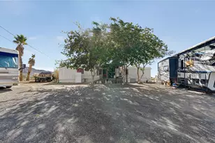 582 S Hunt Rd, Golden Valley, AZ 86413 - Photo 8