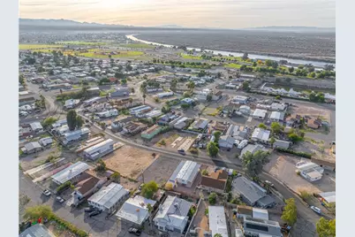 559 Malibu Circle S, Bullhead City, AZ 86442 - Photo 38