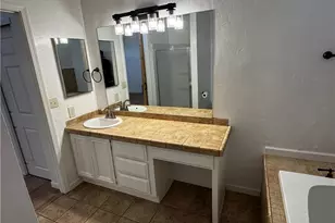 1103 Copper Dr, Bullhead City, AZ 86442 - Photo 12