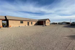 7880 W Shipp Dr, Golden Valley, AZ 86413 - Photo 40