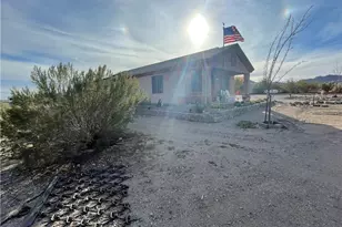 7880 W Shipp Dr, Golden Valley, AZ 86413 - Photo 46