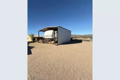 15571 N Edgemont Road, Dolan Springs, AZ 86441 - Photo 2