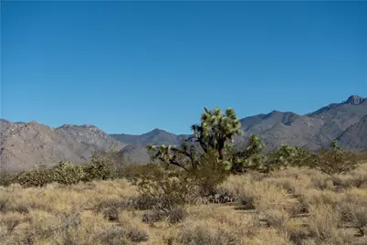 244-08-141 E Navajo Drive, Yucca, AZ 86438 - Photo 6