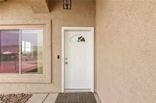 1406 Lakeside Dr, Bullhead City, AZ 86442 - Photo 4