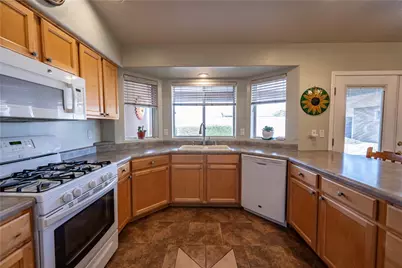 1955 Clint Eastwood Way, Kingman, AZ 86409 - Photo 6