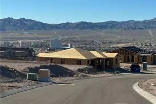 2778 Blueridge Ct, Bullhead City, AZ 86429 - Photo 4