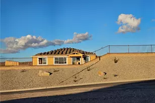 2778 Blueridge Ct, Bullhead City, AZ 86429 - Photo 6