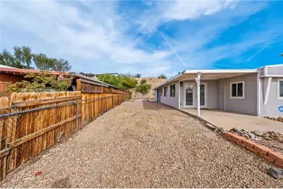 973 Swan Drive, Bullhead City, AZ 86442 - Photo 6
