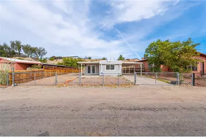 973 Swan Drive, Bullhead City, AZ 86442 - Photo 4