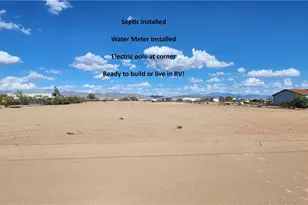 3968 N Stewart Mountain Rd, Golden Valley, AZ 86413 - Photo 1