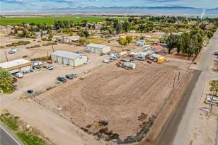 1527 E Cottonwood Ln, Mohave Valley, AZ 86440 - Photo 4