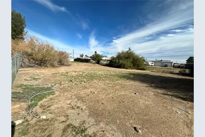 10272 Empire Place, Mohave Valley, AZ 86440 - Photo 6