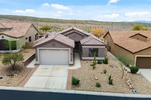 2840 Esmerelda Dr, Bullhead City, AZ 86429 - Photo 2