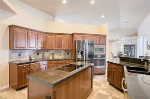 2893 Country Hills Rd, Bullhead City, AZ 86442 - Photo 14