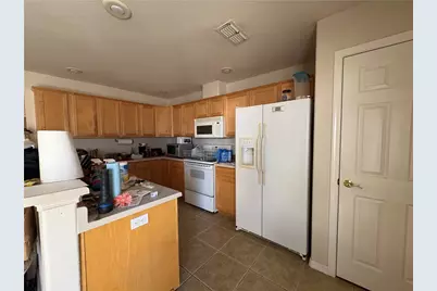 2410 Airfield Avenue, Kingman, AZ 86401 - Photo 2