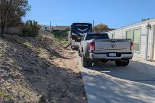 1253 Arcadia Blvd, Bullhead City, AZ 86442 - Photo 4