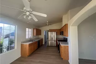 7751 E Larkspur Dr, Kingman, AZ 86401 - Photo 4