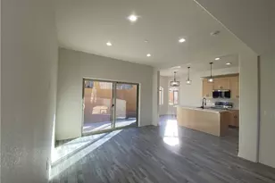 890 Florence Ave, Bullhead City, AZ 86429 - Photo 14